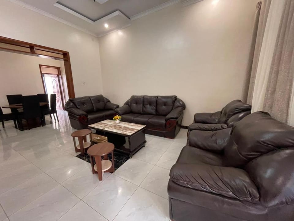 Corey Home Apartment Apartment in Africa