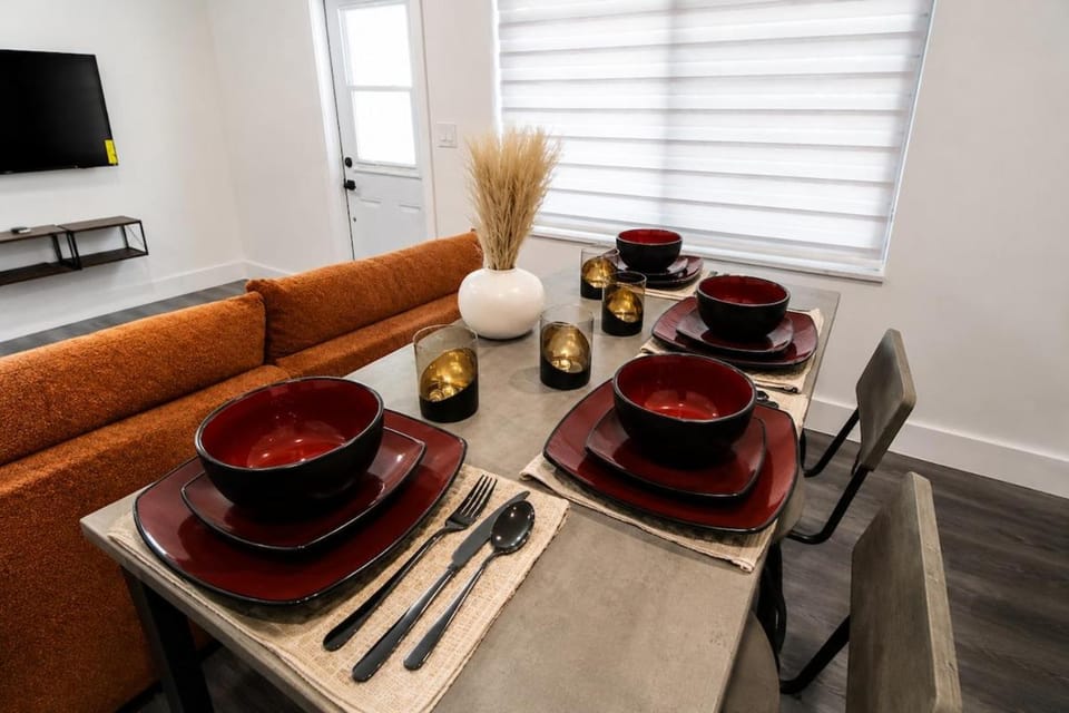 Fort Lauderdale Cozy Home Next to Beach & Airport Apartment in Oakland Park