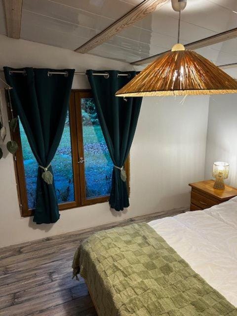Chalet à Biscarrosse Chalet in Sanguinet