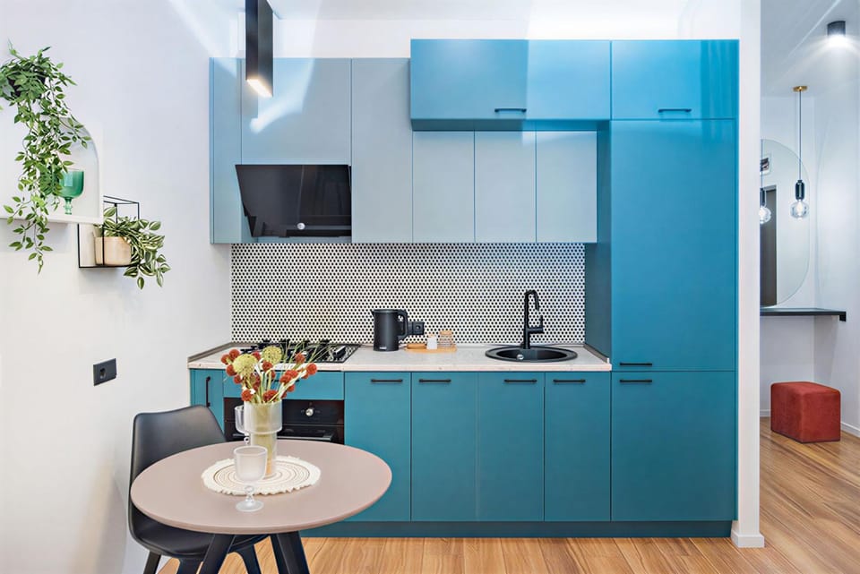 Kitchen or kitchenette