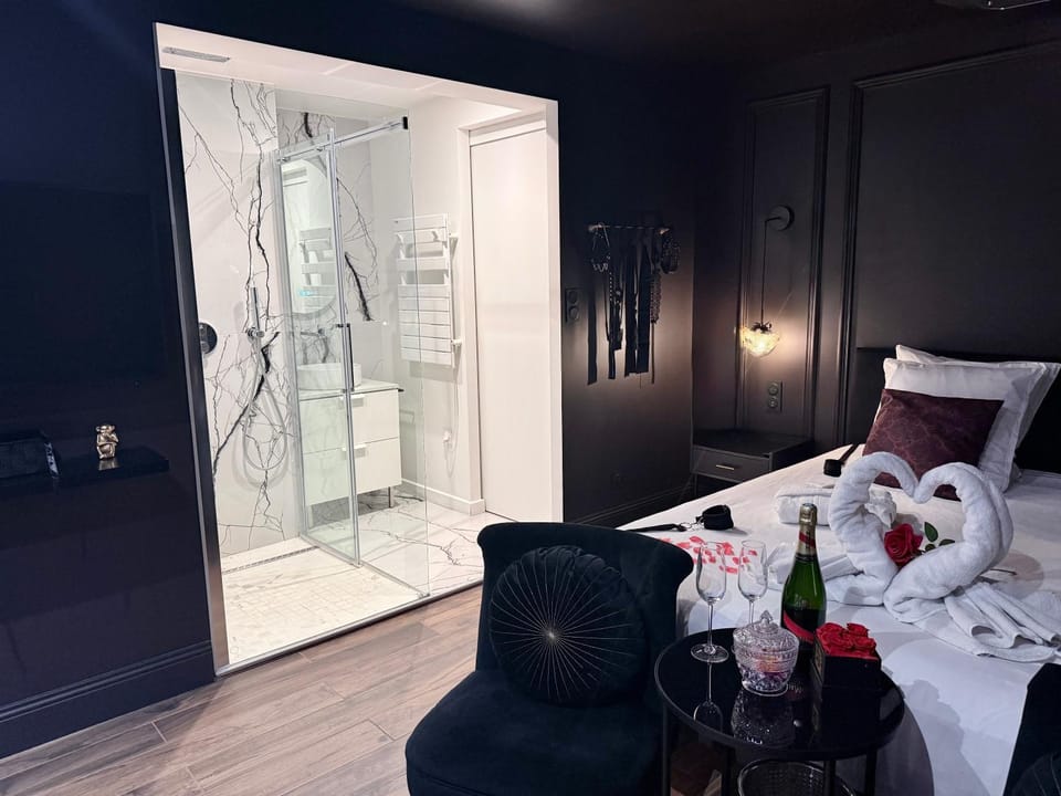 Shower, Photo of the whole room