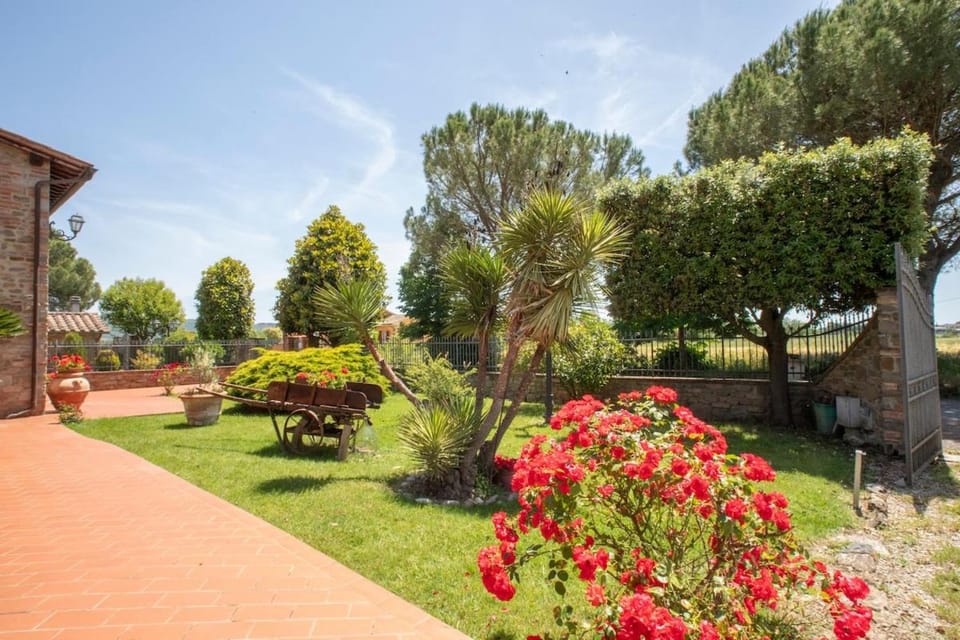 Cortona - Il Torchio Apartment in Umbria