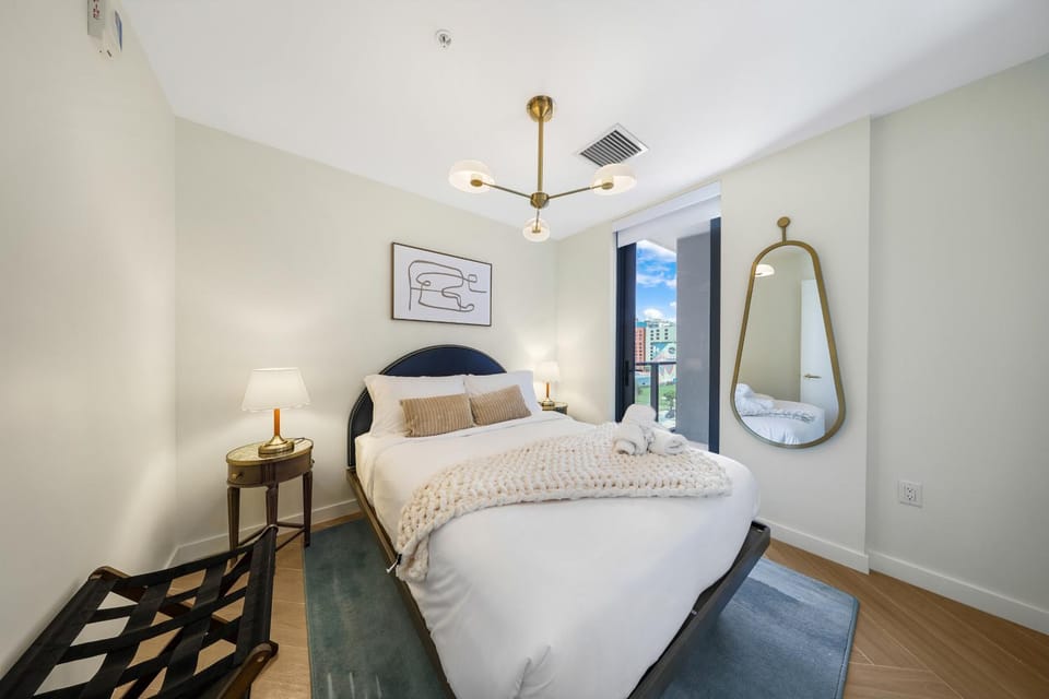 Bed, Bedroom