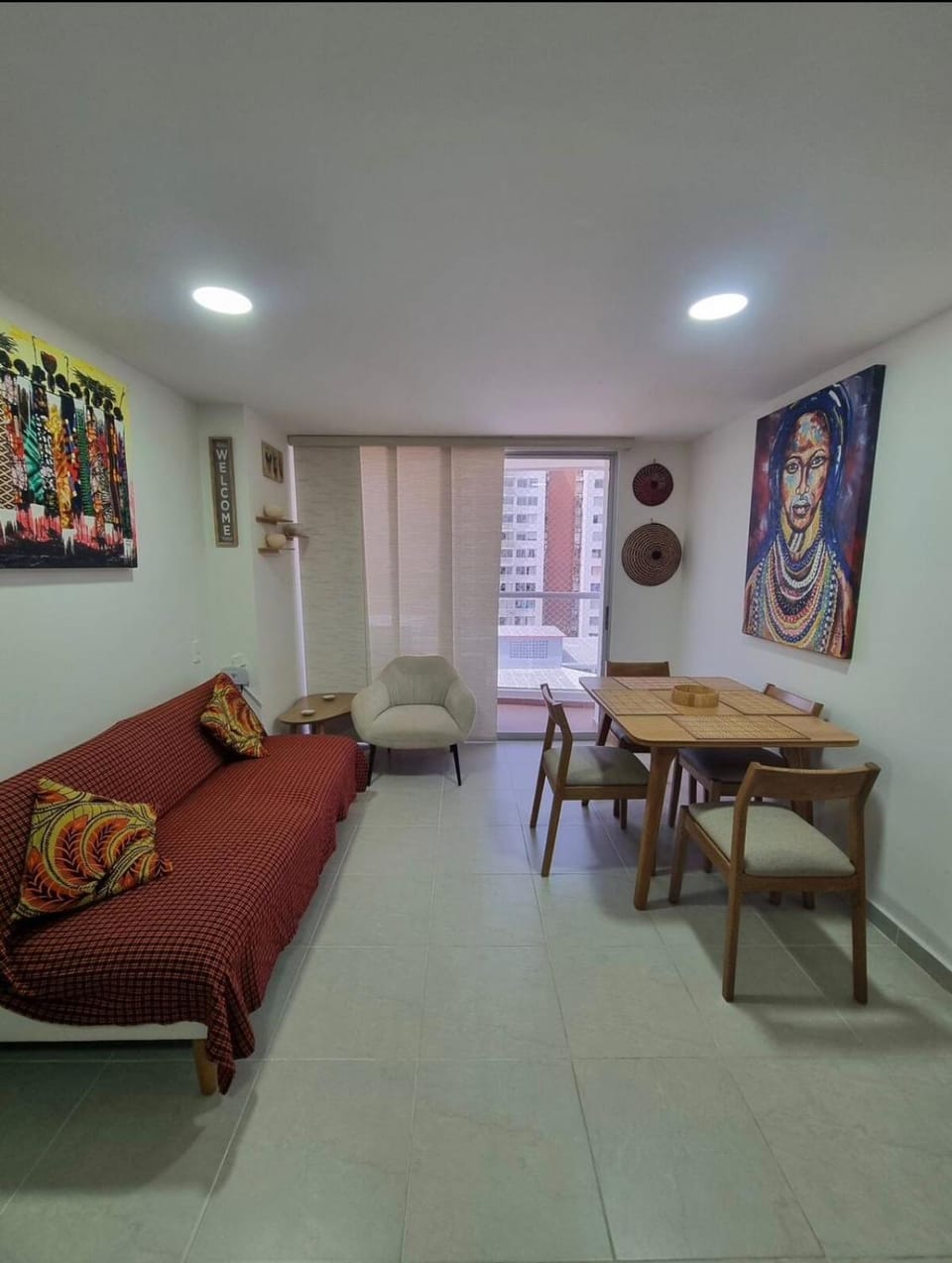 Moderno y práctico, cerca del mar y el aeropuerto Apartment in Cartagena