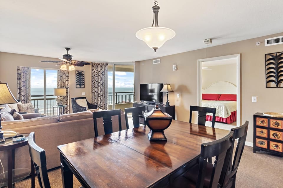 1404 - Type A Oceanview Apartment in North Myrtle Beach