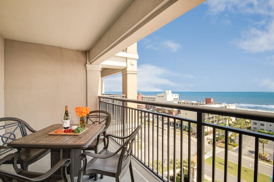 9003 - Type A Oceanview Apartment in North Myrtle Beach