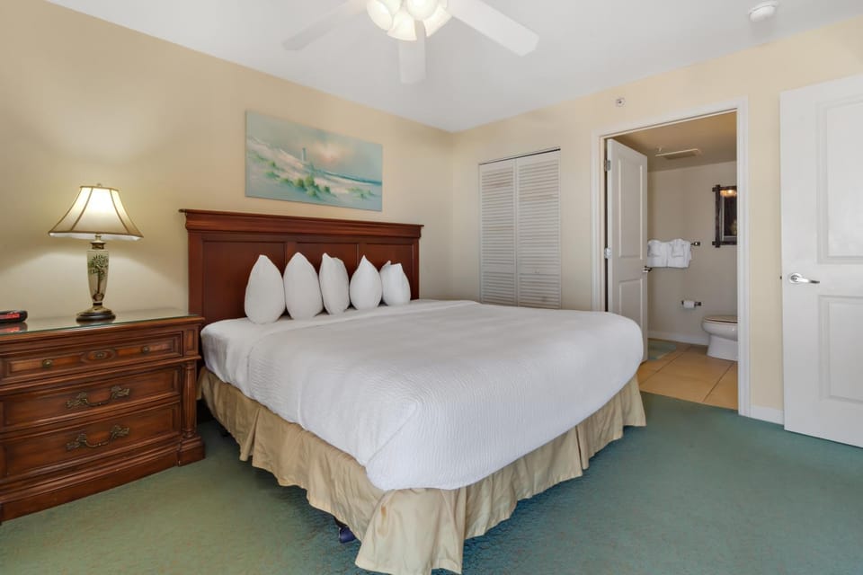 9002 - Type A Oceanview Apartment in North Myrtle Beach