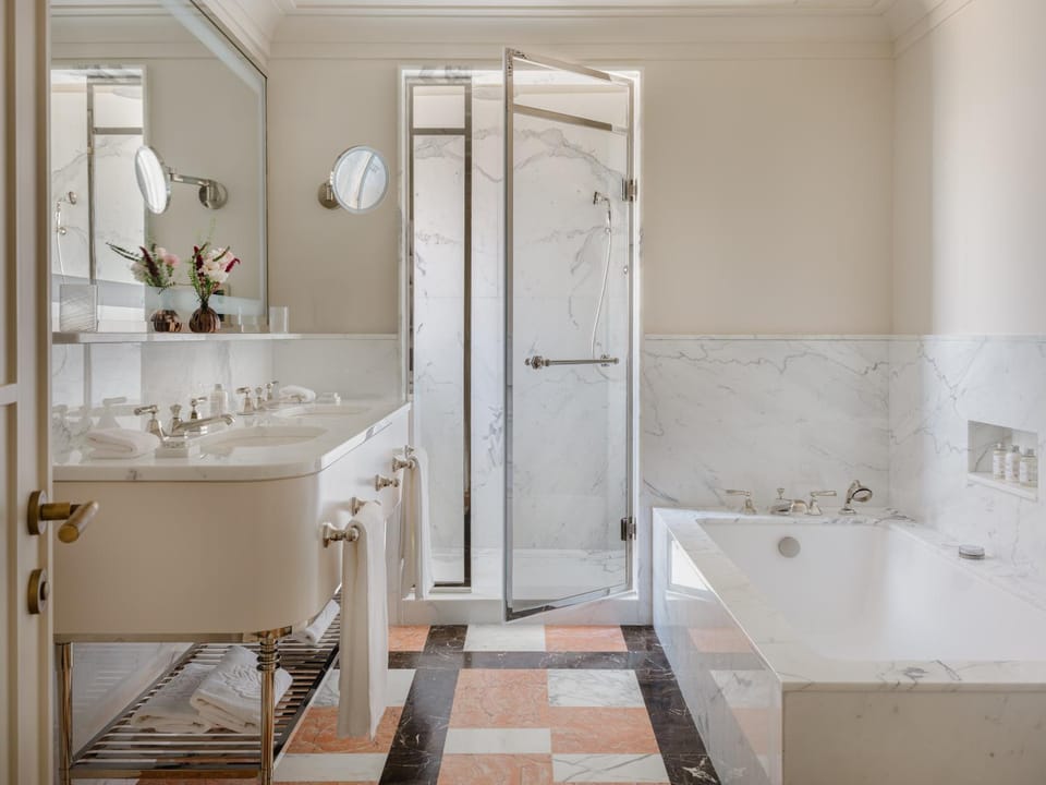 Shower, Bathroom, Bath, towels