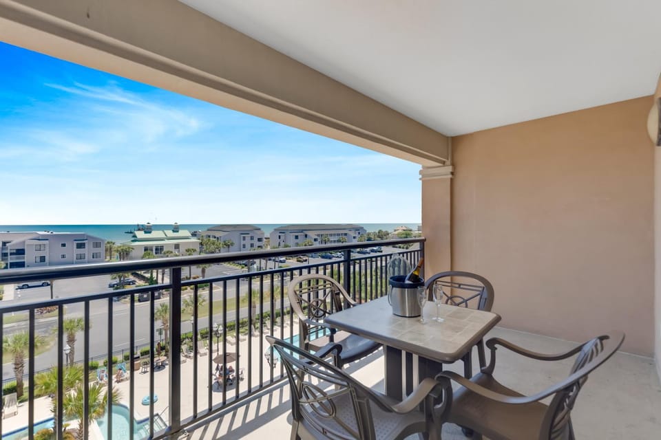 5008 - Type A Oceanview Apartment in North Myrtle Beach