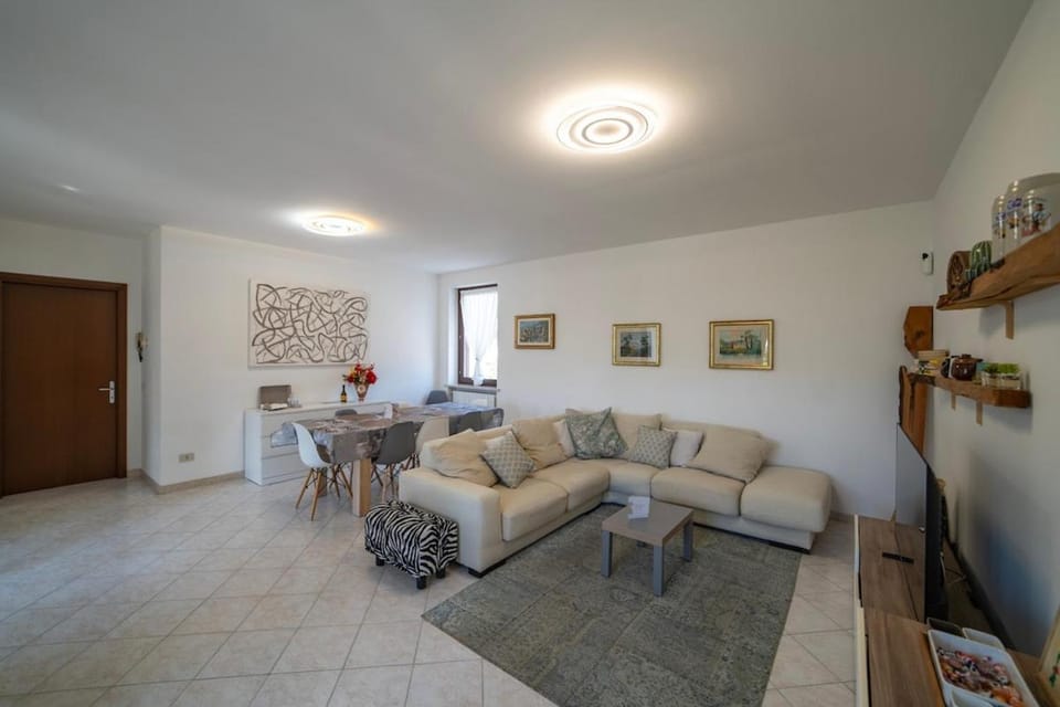 Natural landscape, Living room, Seating area
