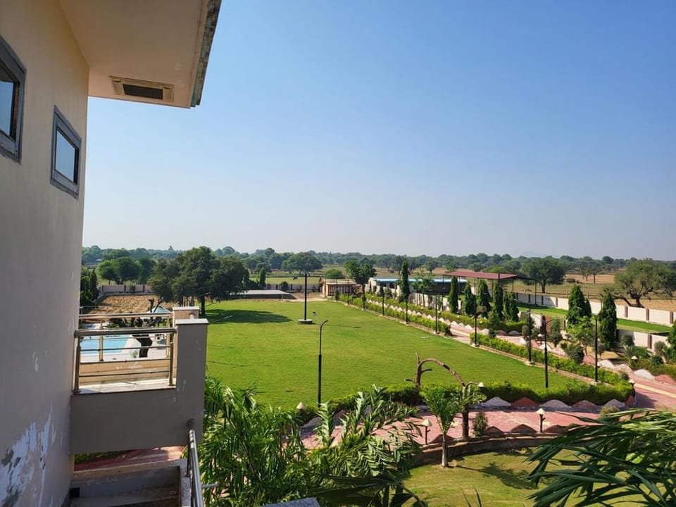 Farm house in Jaipur away from chaos House in Rajasthan