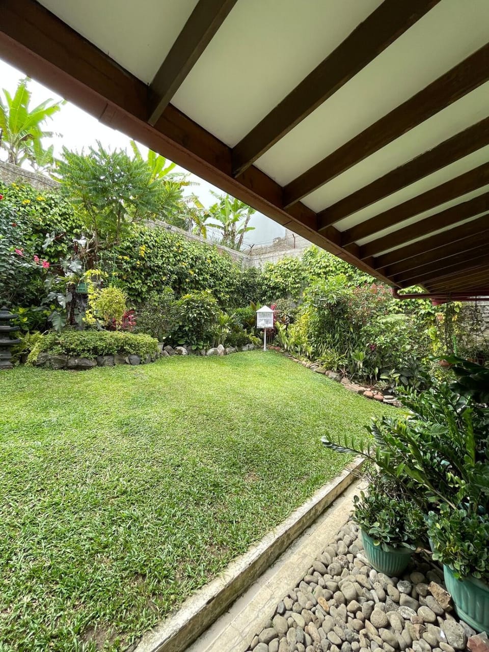 Belgareti Ndalem Partan Classic Villa Dago Giri House in Lembang