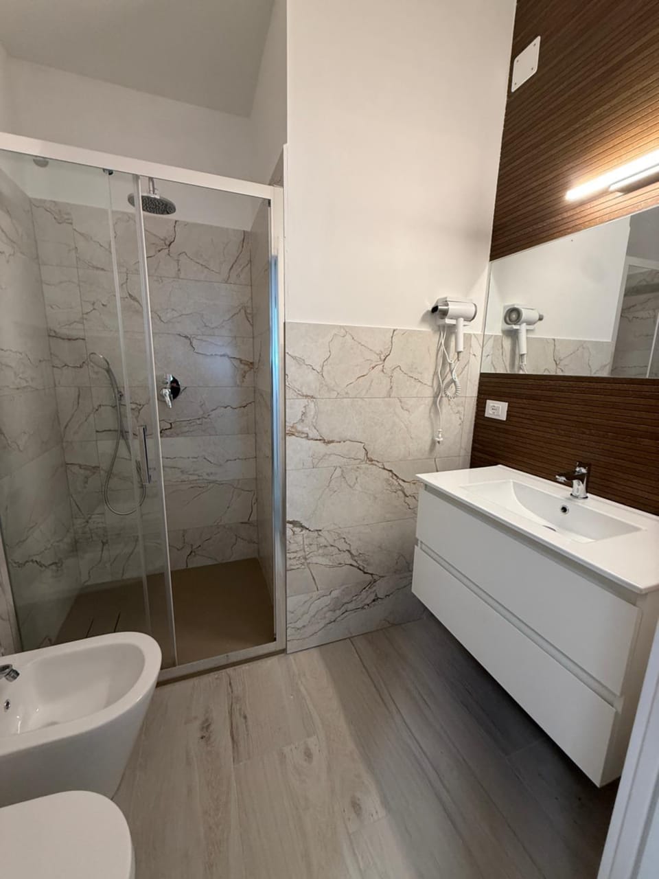 Luxury Beach Apartment - Casa mare House in Montesilvano