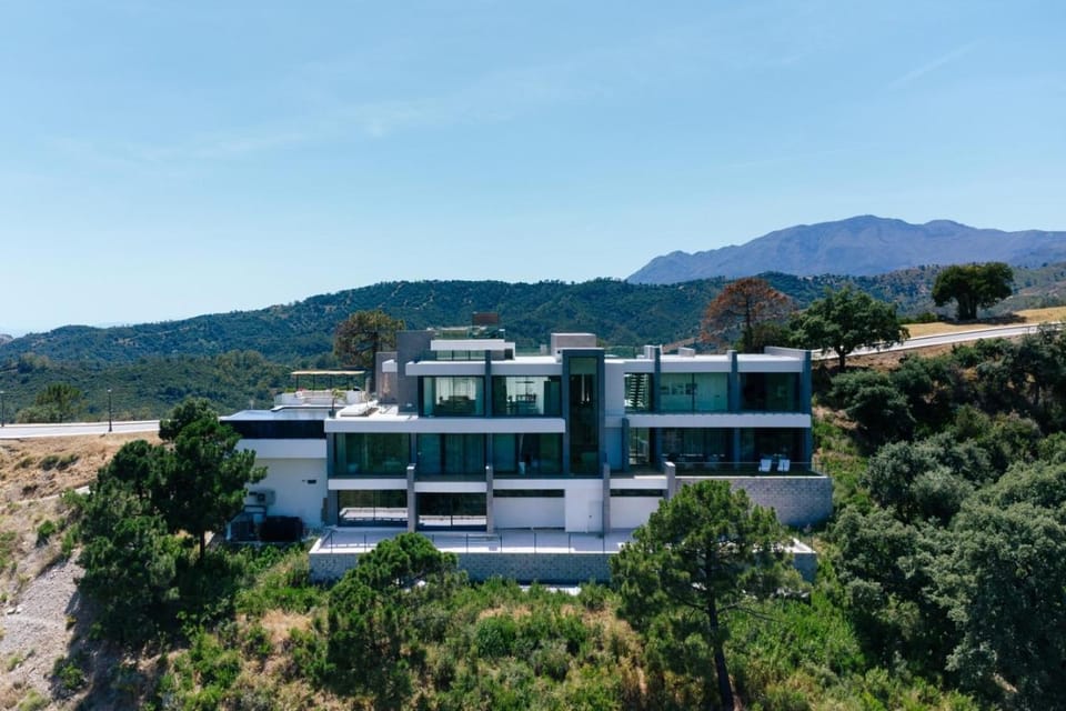 Property building, Natural landscape, Mountain view
