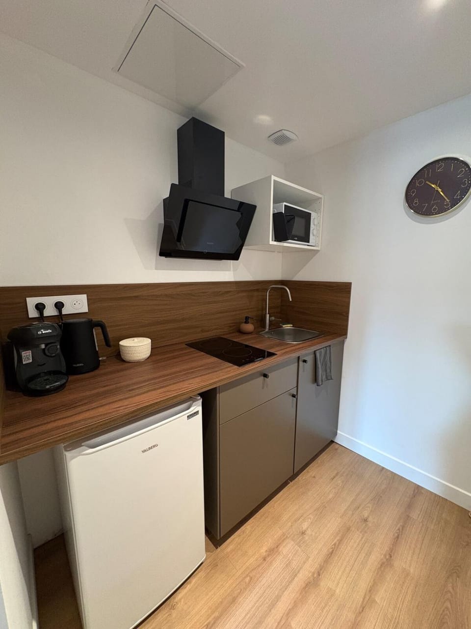 Elégant Studio l Le Boursier l Hypercentre Apartment in Occitanie