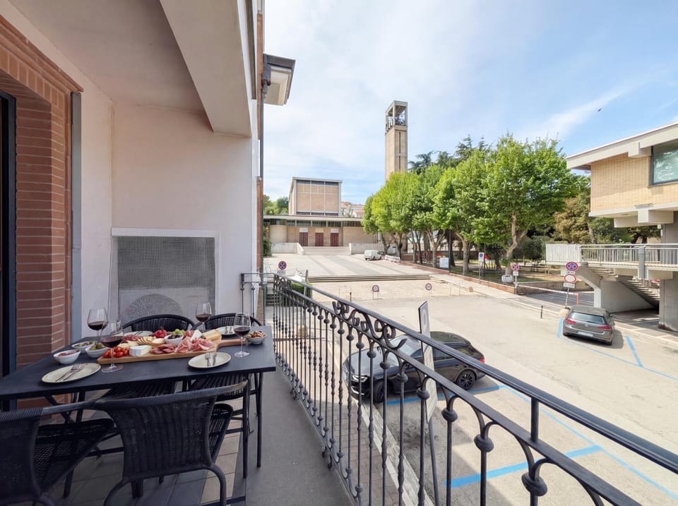 - Balcone Vivibile - Wifi AC in centro Apartment in Porto Sant'Elpidio