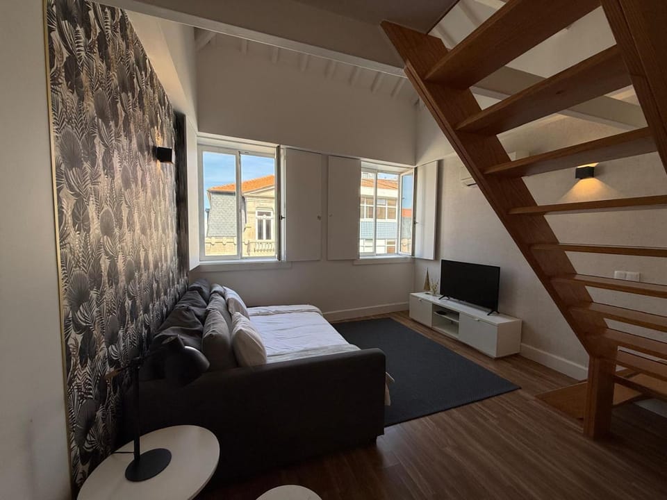 The Golden Porto by Oporto Soul Apartment in Porto