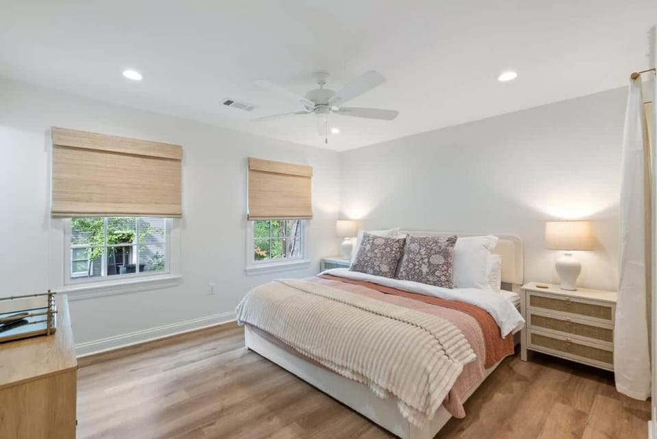 Family Friendly 4BR Oxford Home Near The Square House in Oxford