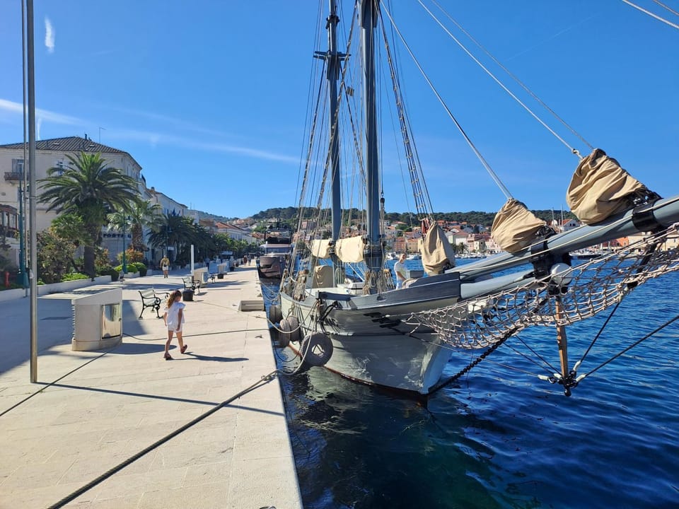 Ridzak Riva Rooms Bed and Breakfast in Mali Losinj