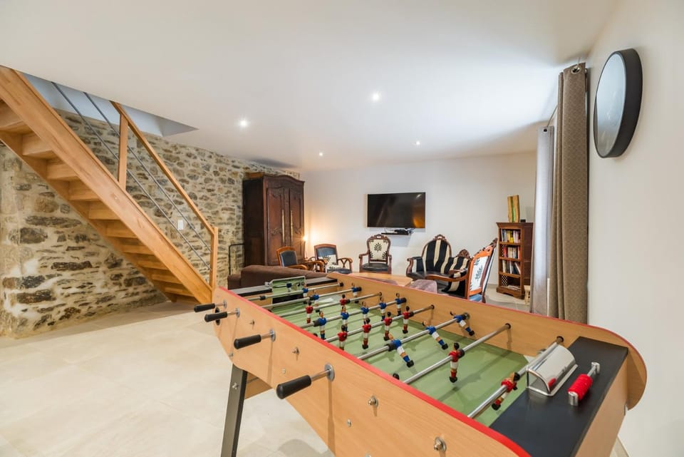 Gîte "Parentezenn" - pour 15 personnes Bed and Breakfast in Brittany
