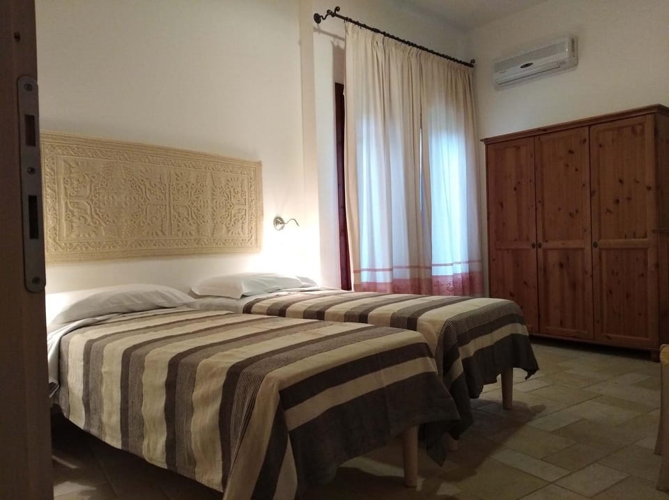Lush Res Abbaechelu T6 2Bedroom Apartment sleeps 6 Apartment in Sardinia