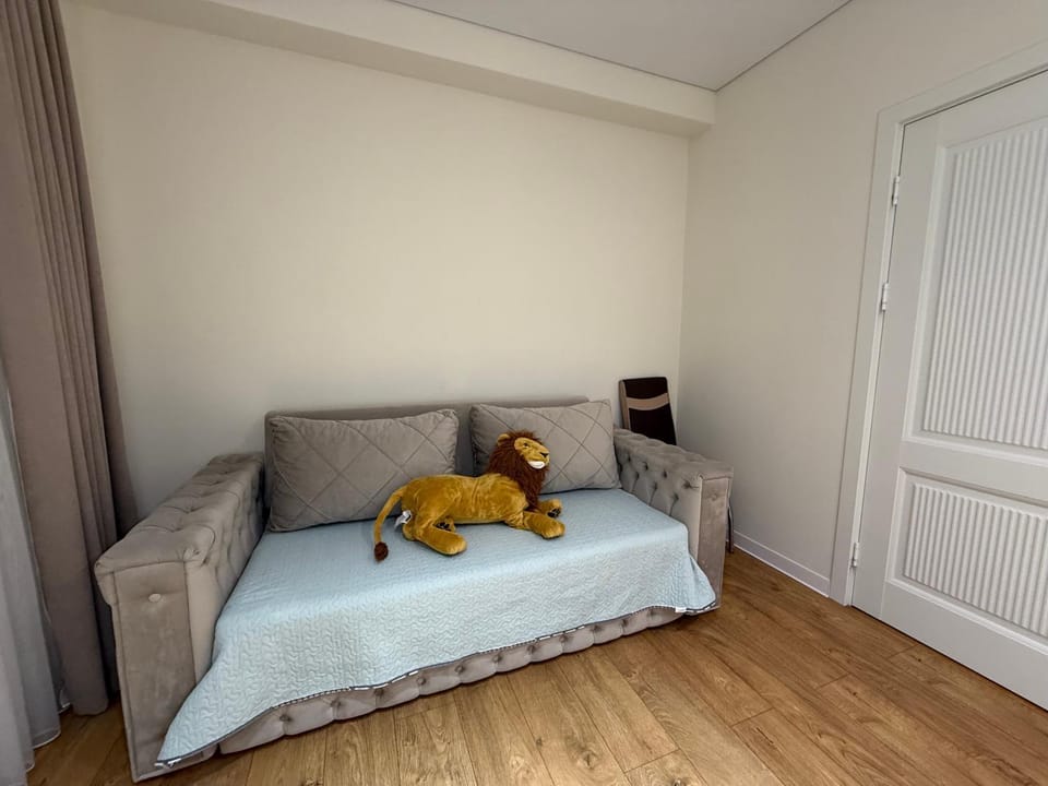 Apartament white AirPort Apartment in Chișinău