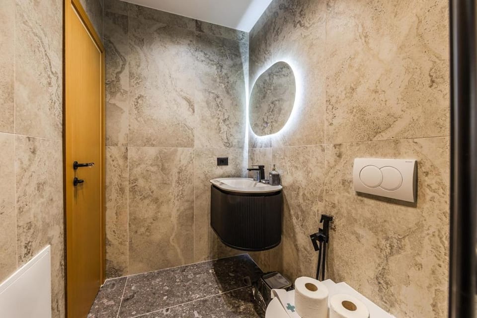 Arden Jacuzzi Penthouse by Premium Selection Apartment in Tirana County, Albania
