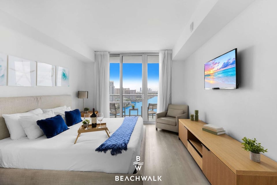 Sweeping Waterway View 2BR Beachwalk Resort Apartment in Hallandale Beach