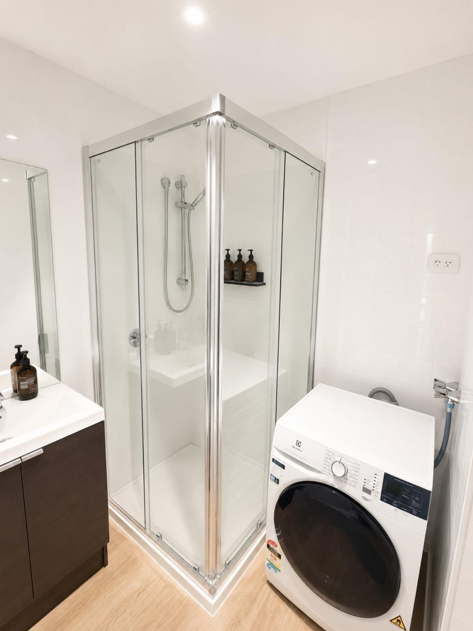 Modern Alex Queenstown Apartment - walk to town Apartment in Queenstown