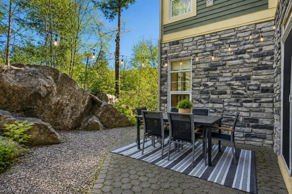 Patio, Balcony/Terrace