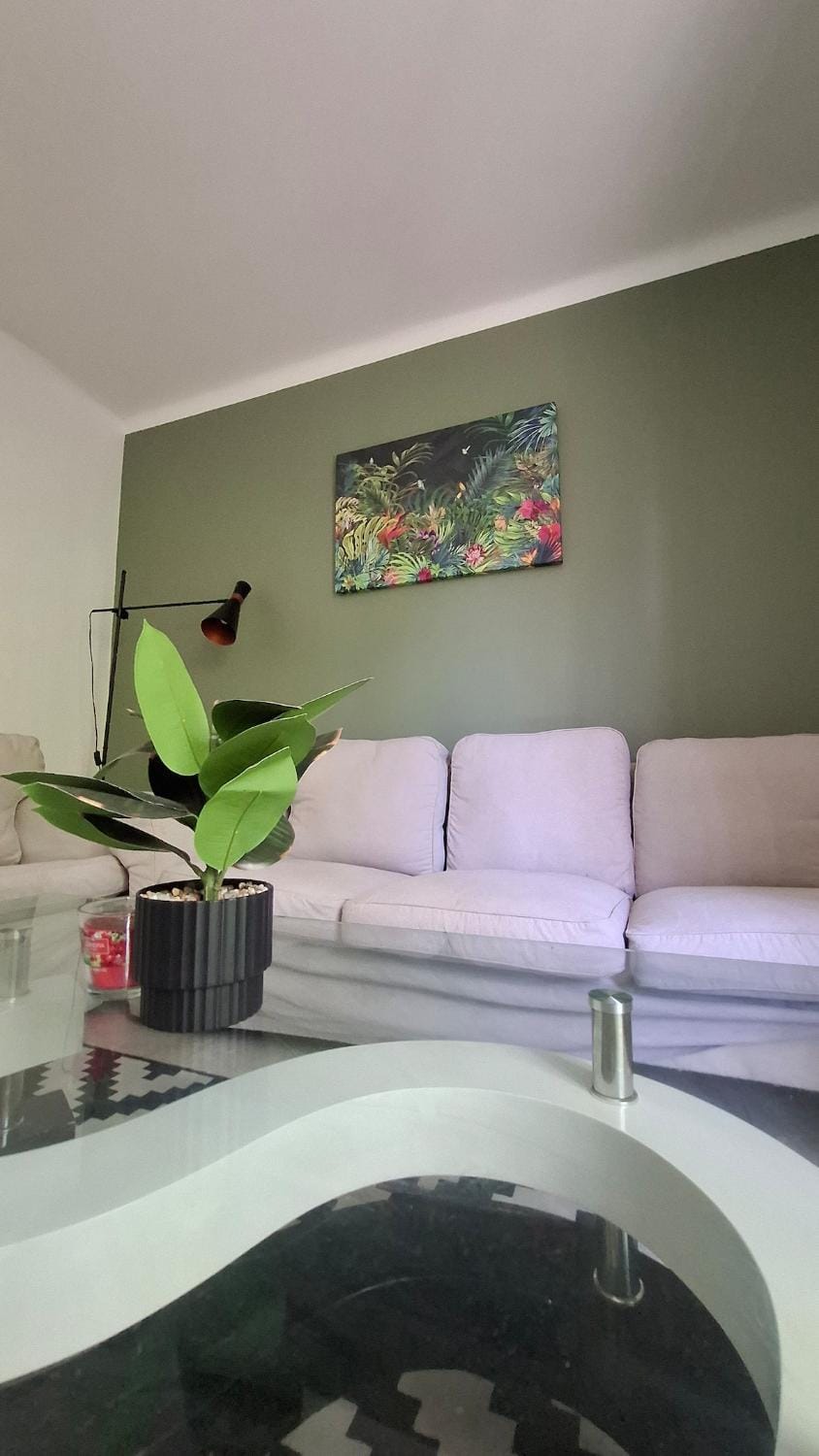 Bel Appartement et Parking Apartment in Marseille