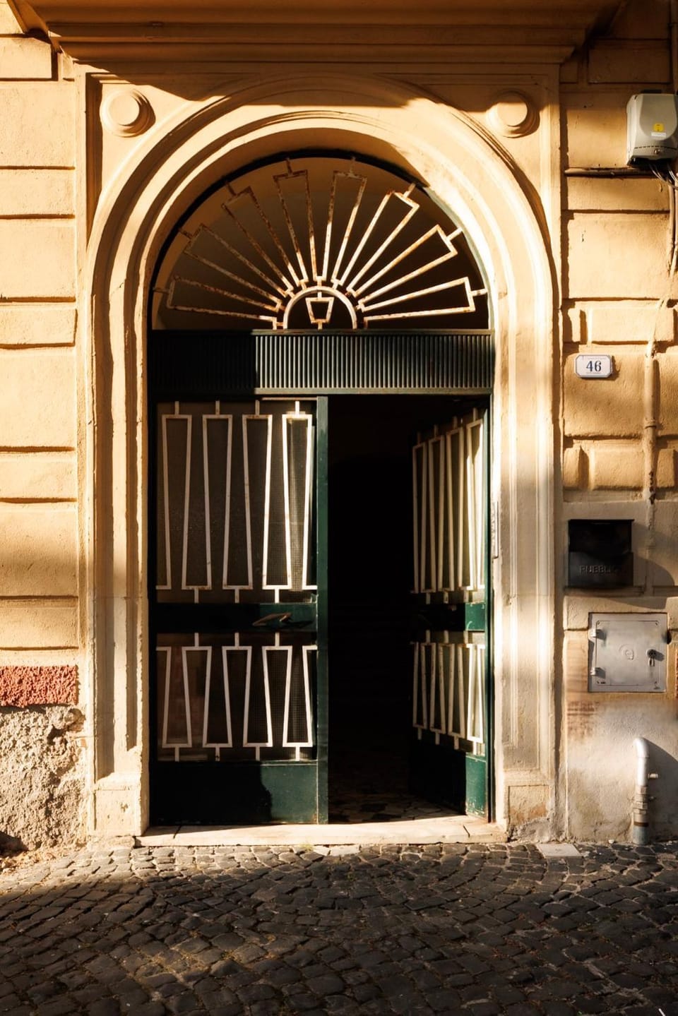 Property building, Facade/entrance