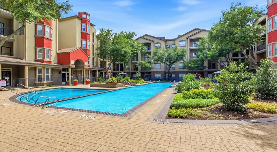 Modern Dallas Stay Near Love Field and Pool Apartment in Dallas