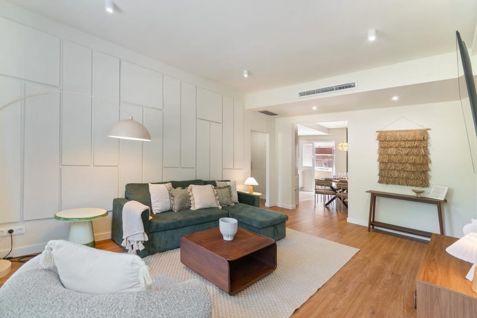 Communal lounge/ TV room, Living room
