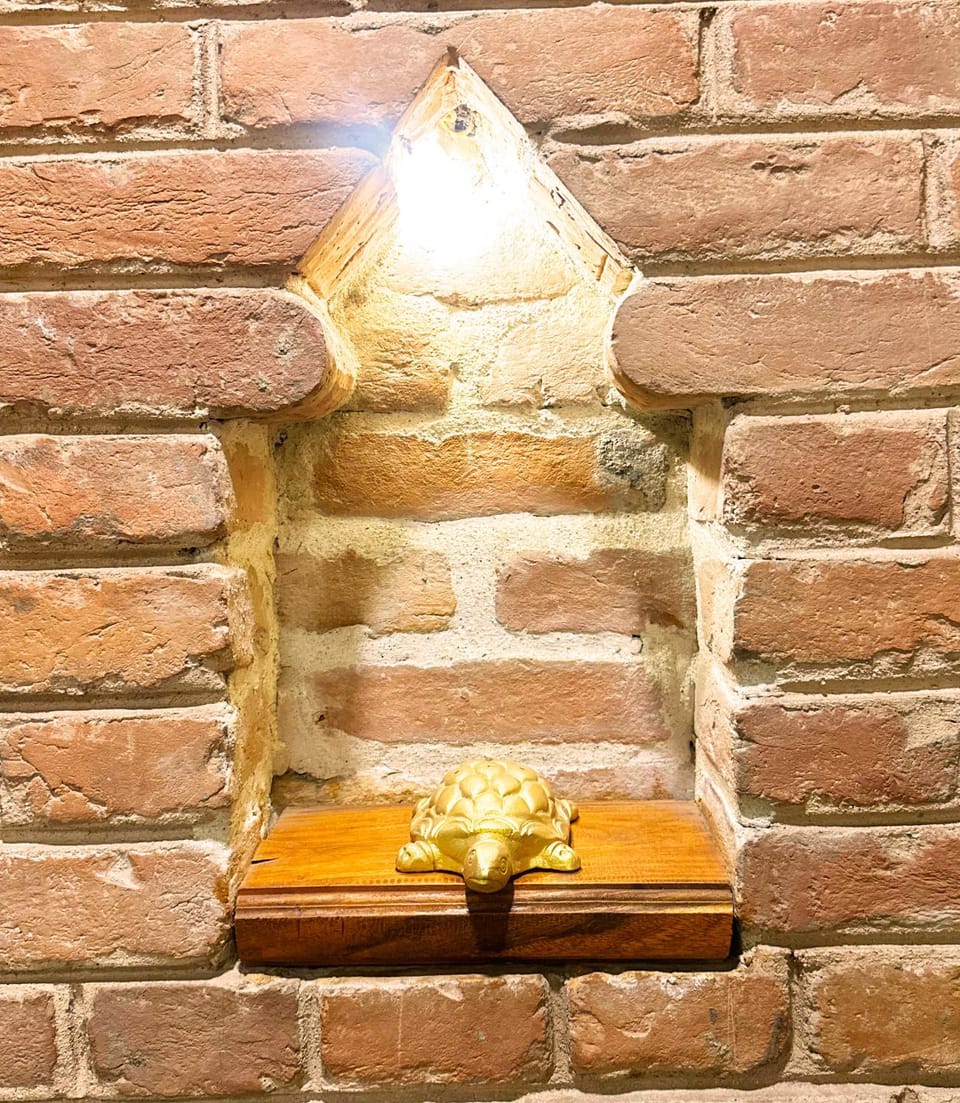 Decorative detail
