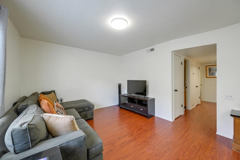 Shop, Dine, Hike, Explore Dtwn! Flagstaff Getaway House in Flagstaff