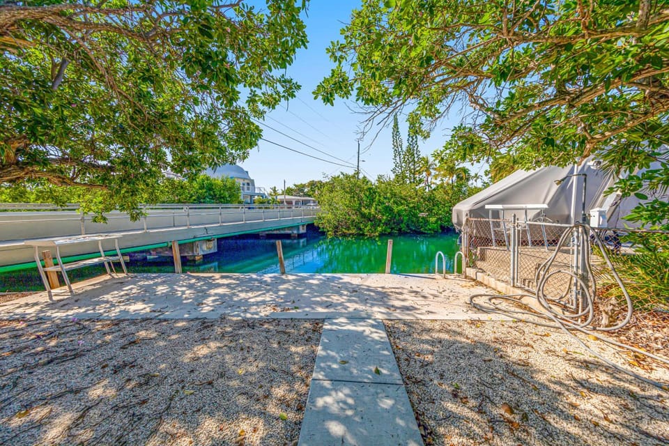 MA147 Yellowtail House House in Marathon