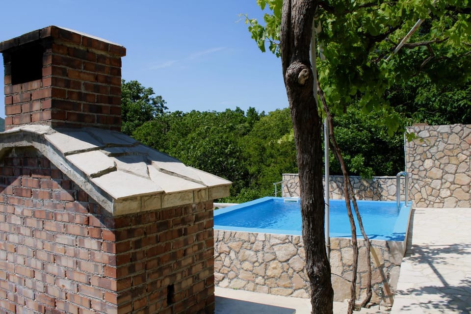 Stone Oasis House Mostar - With Panoramic City View Villa in Mostar