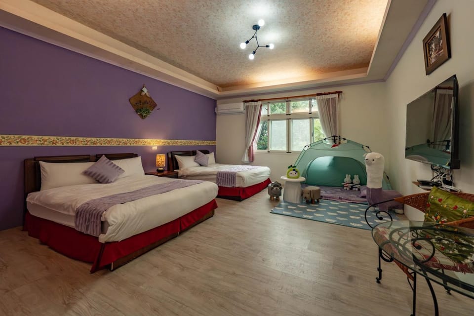 Photo of the whole room