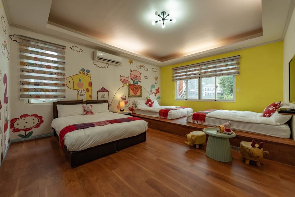 Photo of the whole room