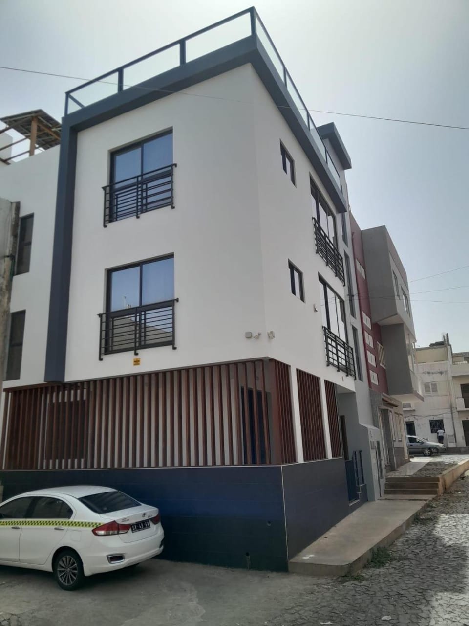 Property building, Location