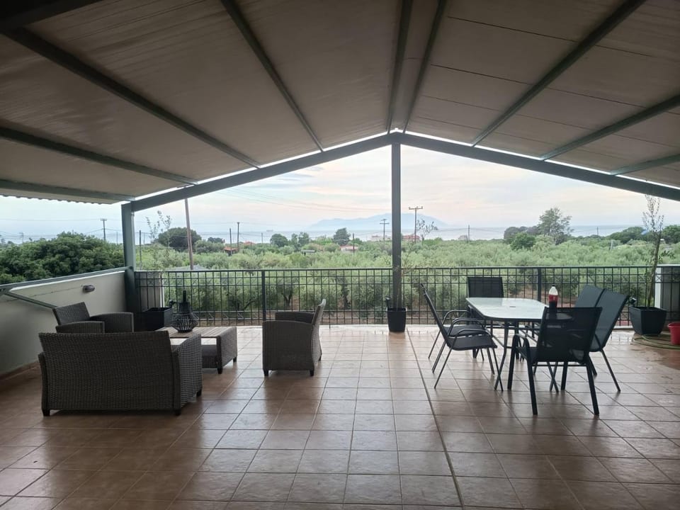 View (from property/room), Balcony/Terrace