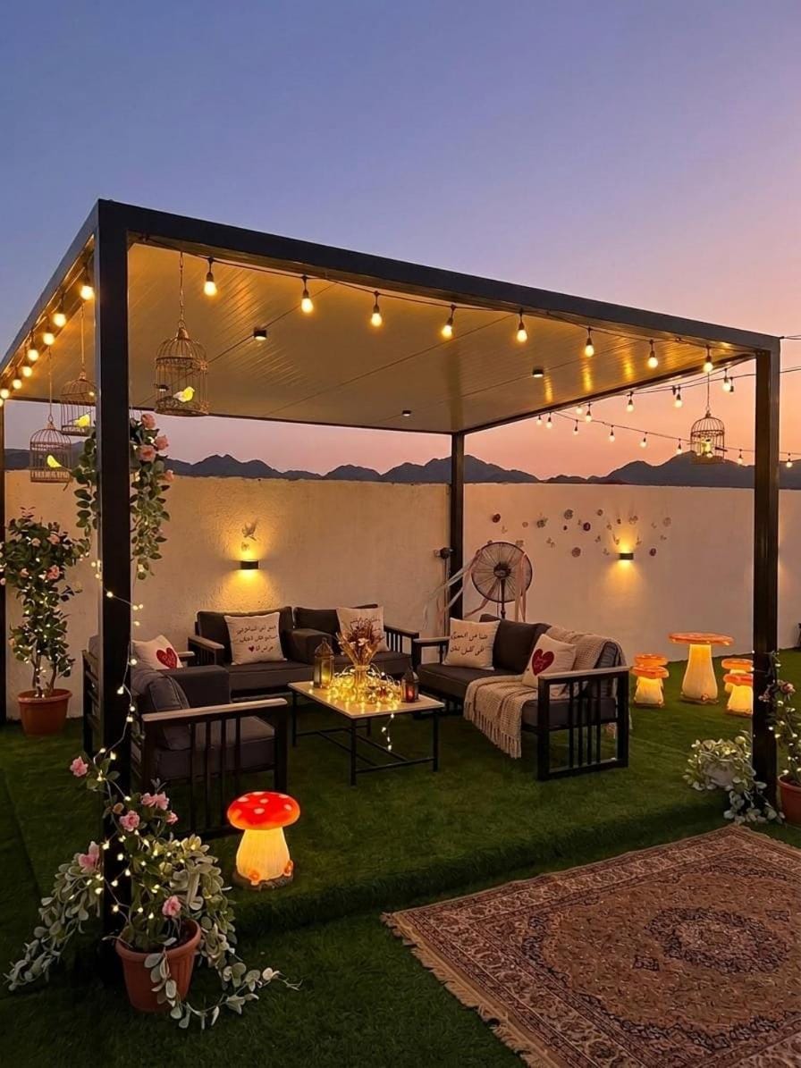 Patio, Night, Garden, Balcony/Terrace, Garden view