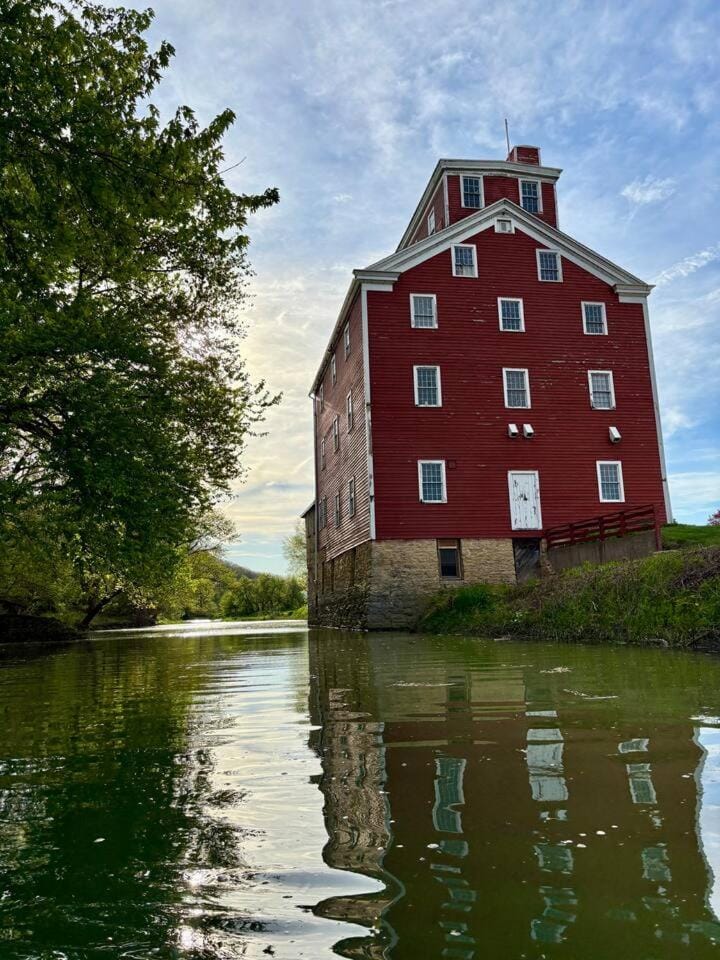 Riverbend Suite - Potter’s Mill House in Bellevue