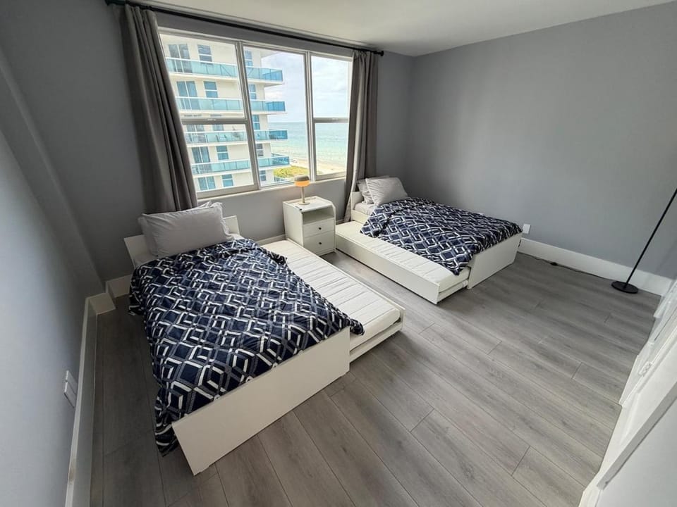 Oceanfront apartment in Surfside Apartment in Surfside Beach
