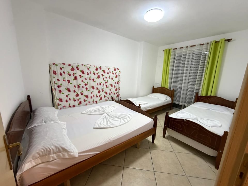 Shengjin Big Apartment Apartment in Europe