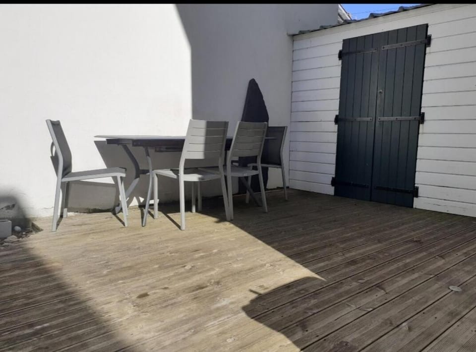 Appartement loft coeur de la place des 5 Cantons Apartment in Anglet