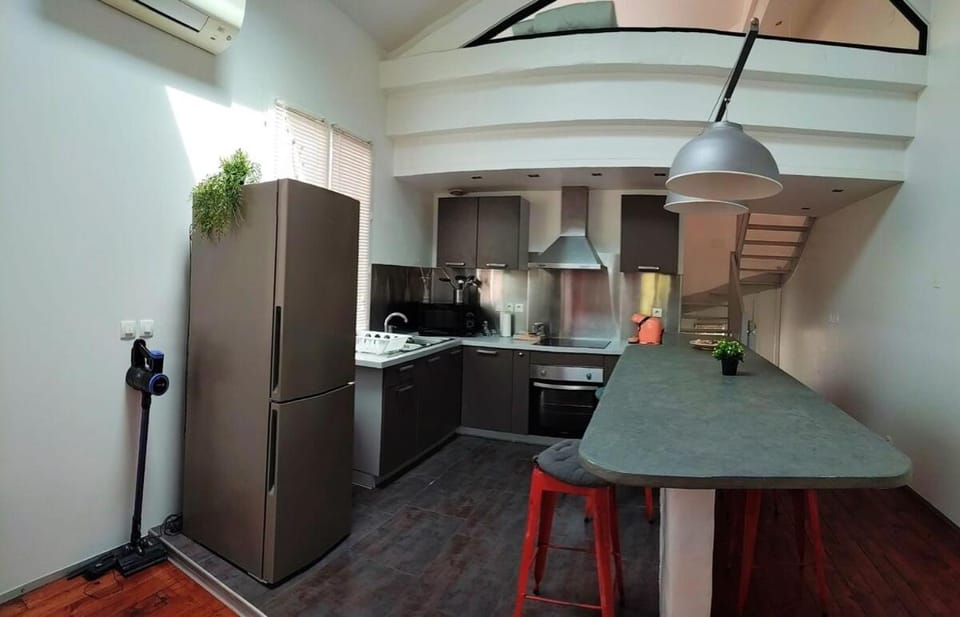 Appartement loft coeur de la place des 5 Cantons Apartment in Anglet