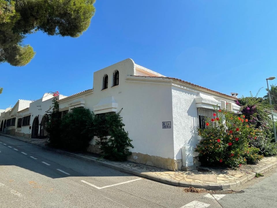 Casita Tortosa Mar Apartment in Cambrils