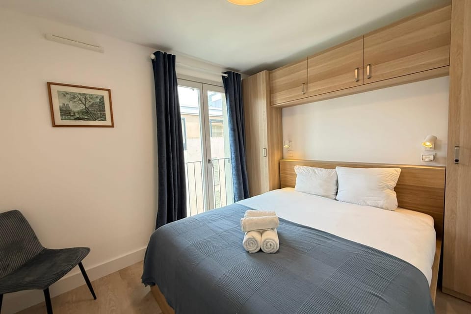 Appartement neuf - terrasse & parking 2 chambres Apartment in Antibes